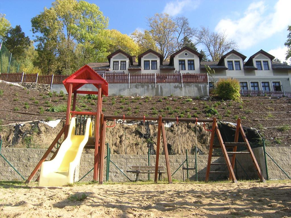 Penzion Kozel - Herlikovice Krkonose Врхлаби Экстерьер фото